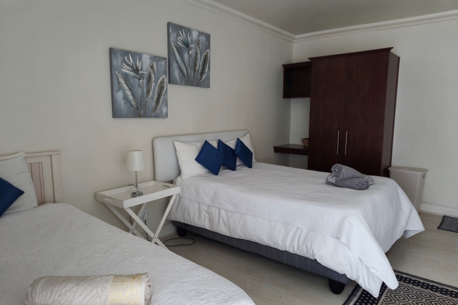 4 Bedroom Property for Sale in Sandy Point Western Cape